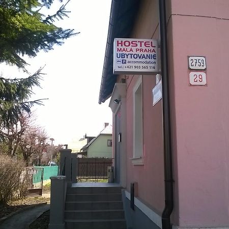 Hostel Mala Praha Zilina Ngoại thất bức ảnh