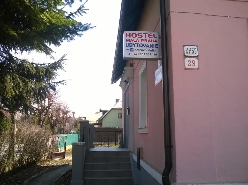 Hostel Mala Praha Zilina Ngoại thất bức ảnh